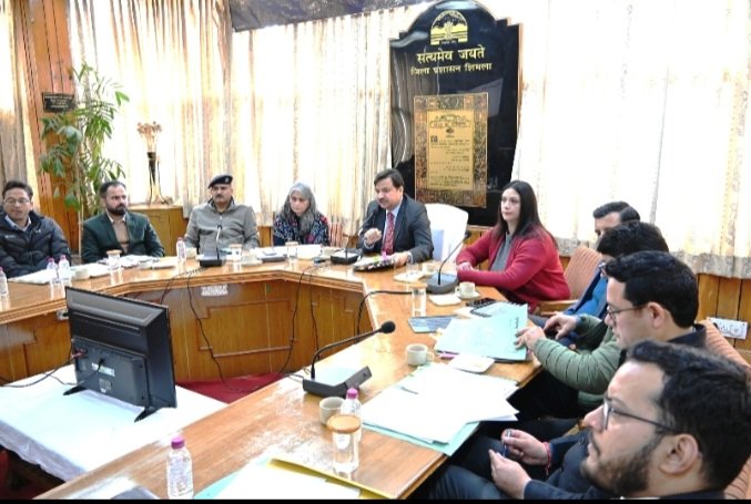 DCShimlaHoldsMeetingInShimla