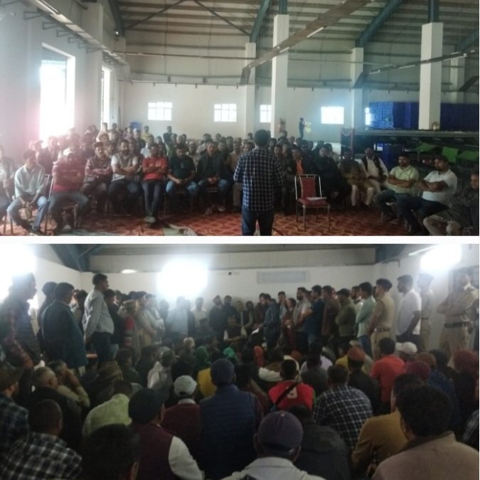 Apple Growers meeting in Jubbal 