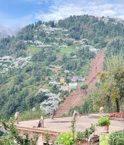 Landslides in Seraj Mandi 