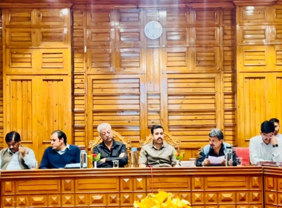 Virbhadra Singh's trust Meering in Shimla 