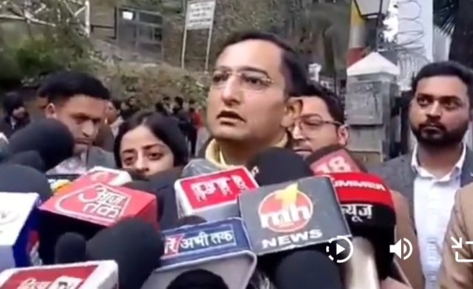 RDAMembersTalkingtoPressinShimla