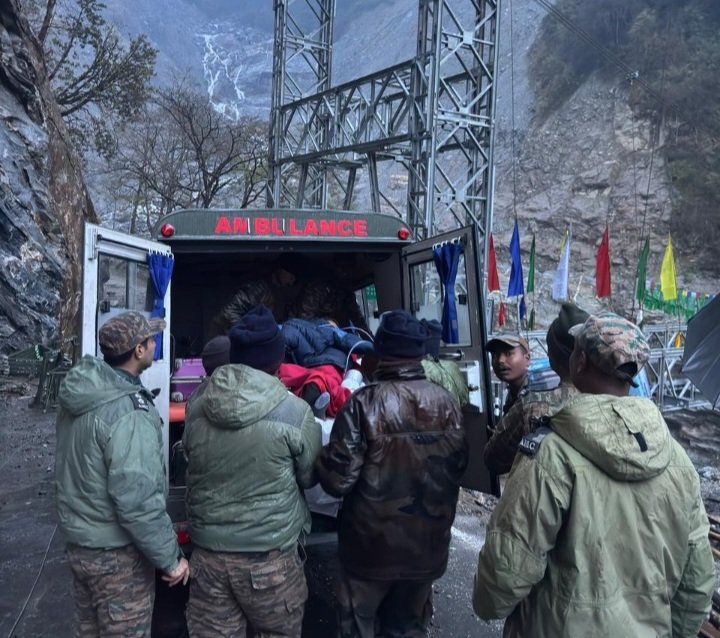 LachenIndiamArmyTouristsSikkim